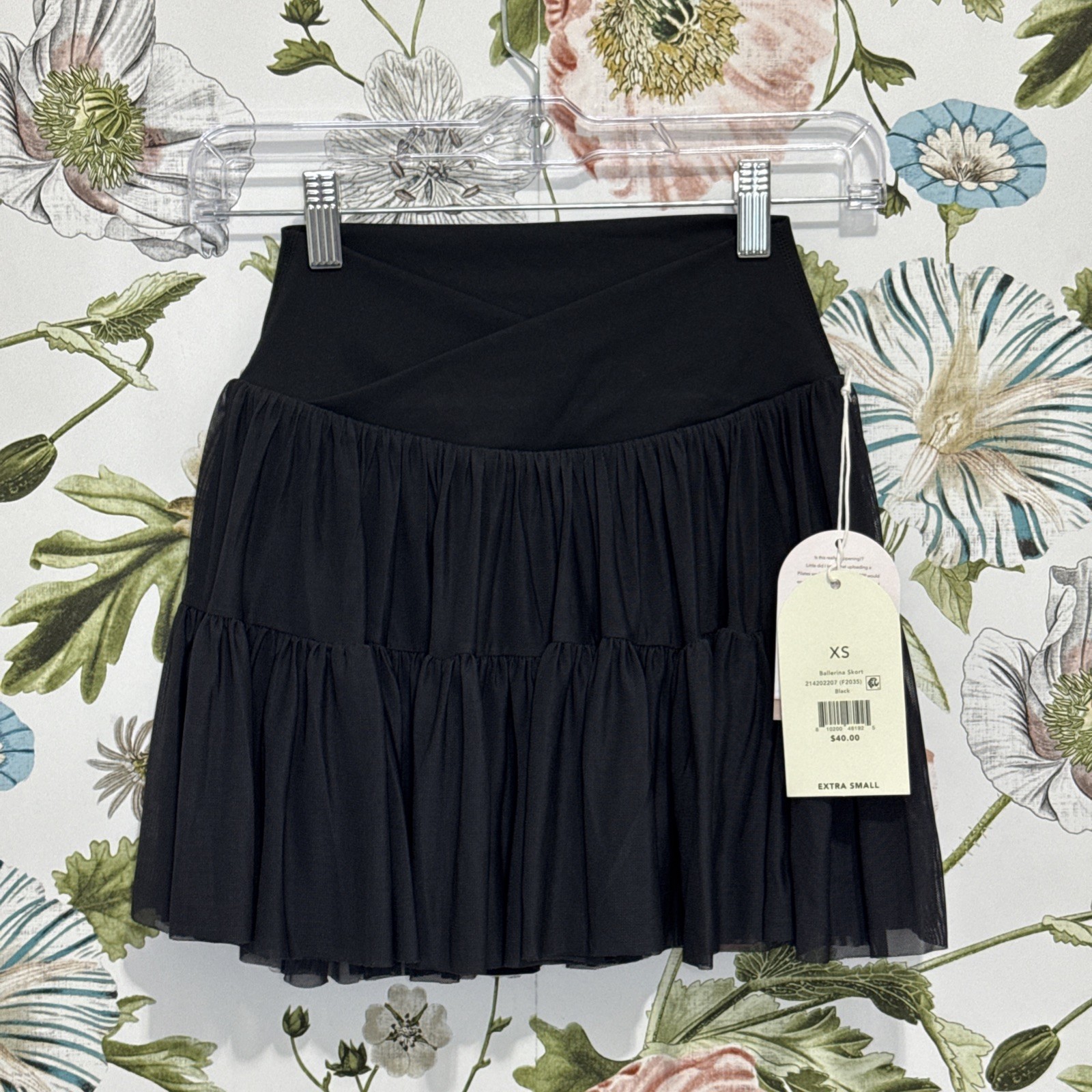 Blogilates Women\'s Ballerina Skort Size Small Black NWT Blogilates Women\'s Ballerina Skort Size Small Black NWT