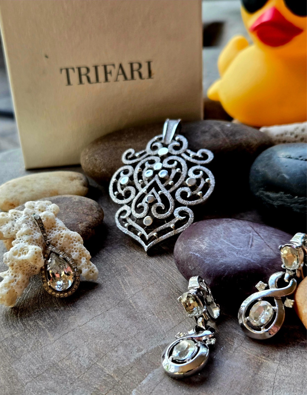 Vtg Signed Crown Trafari: 2 Pendants 1pr Rhodium Coated Clip Crystal Earring Vtg Signed Crown Trafari: 2 Pendants 1pr Rhodium Coated Clip Crystal Earring