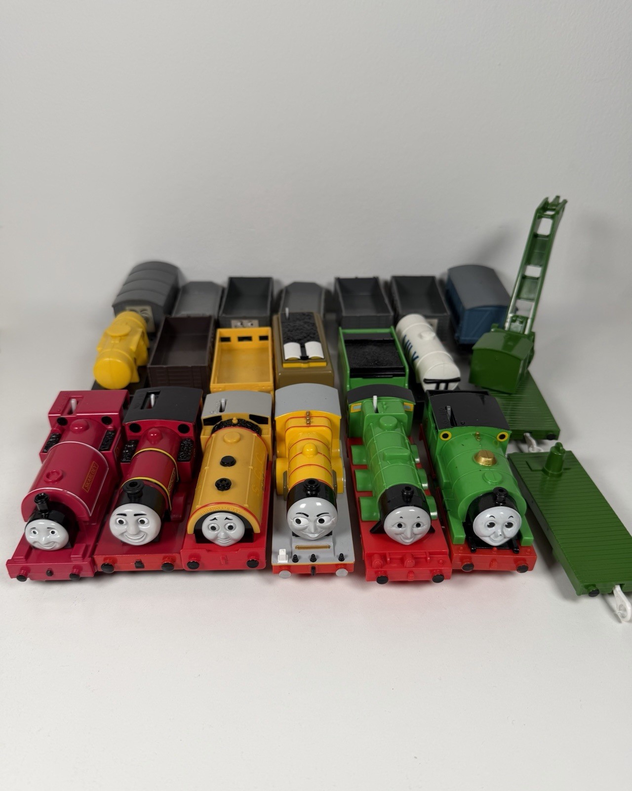 Thomas & Friends TrackMaster Motorized Train Lot 6 Engines Cars All Working Thomas & Friends TrackMaster Motorized Train Lot 6 Engines Cars All Working