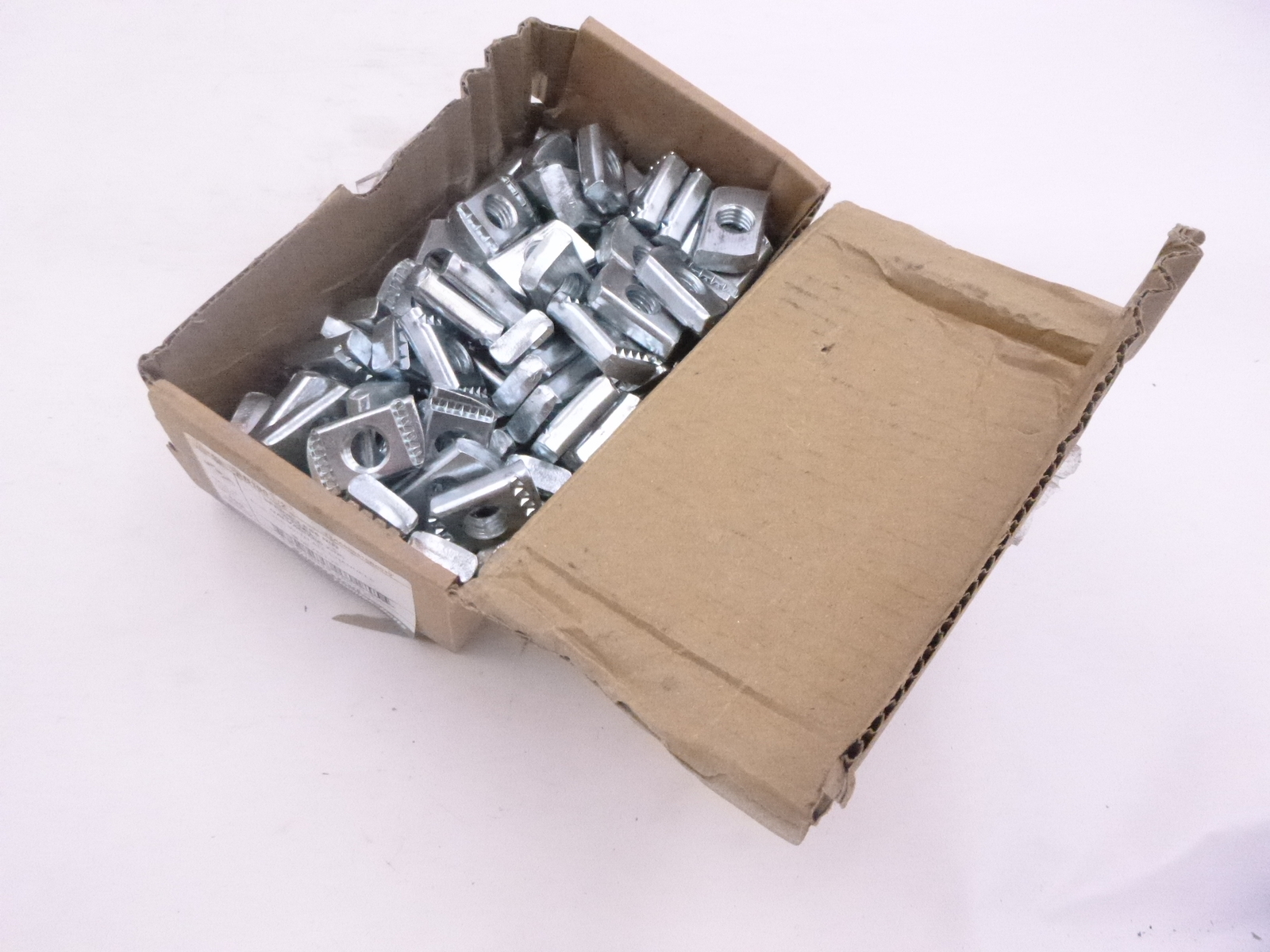 100 Pack Thomas And Betts Superstrut Springless 1/2 100 Pack Thomas And Betts Superstrut Springless 1/2