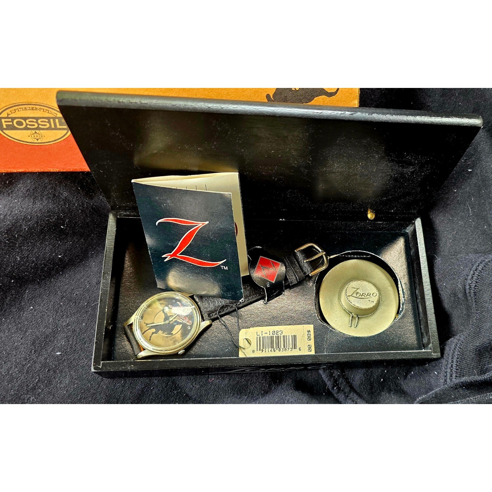 Vintage Fossil Zorro Limited Edition Watch LI-1023 New Open Box NOS Complete Set Vintage Fossil Zorro Limited Edition Watch LI-1023 New Open Box NOS Complete Set