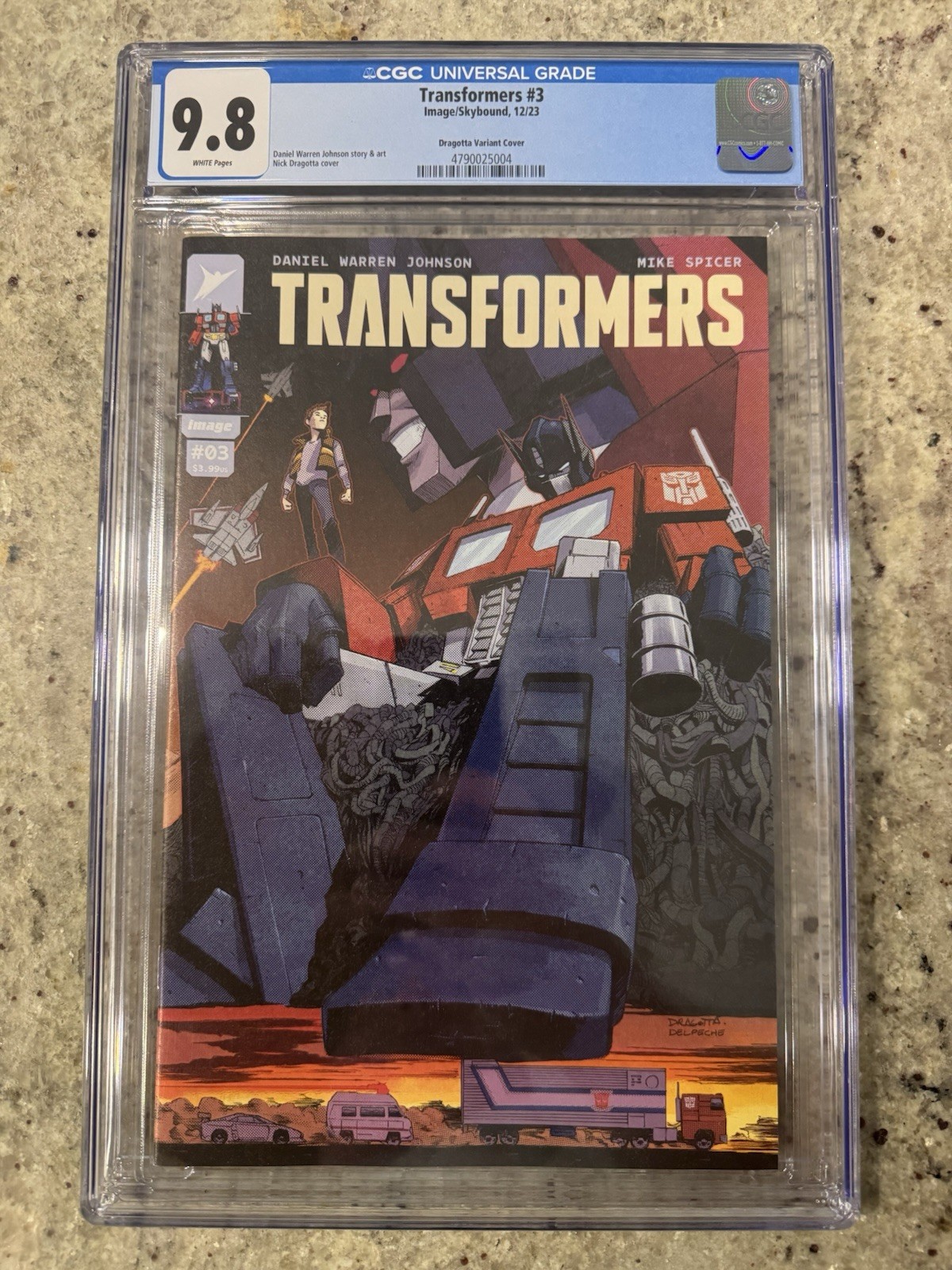 Transformers #3 - CGC 9.8 - 1:50 Dragotta Incentive Variant