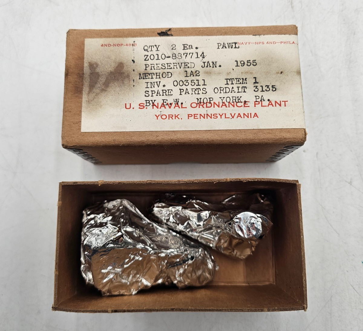 1955 US Naval Ordnance Plant Spare Parts 3135 QTY 2 Ea PAWL Z010-887714- NOS 1955 US Naval Ordnance Plant Spare Parts 3135 QTY 2 Ea PAWL Z010-887714- NOS