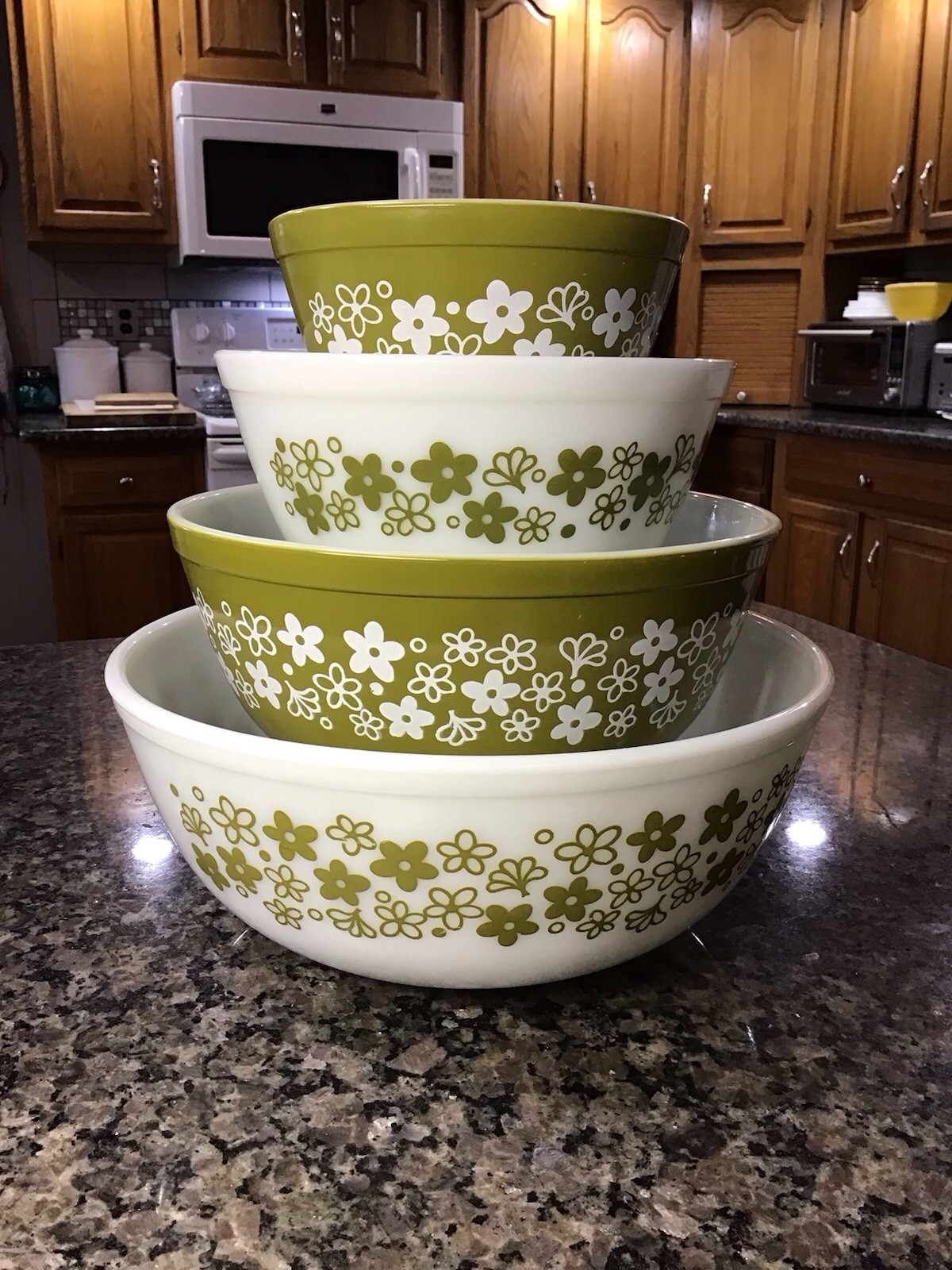 VINTAG Pyrex Spring Blossom Crazy Daisy Nesting Mixing Bowls Set 400 Series MINT