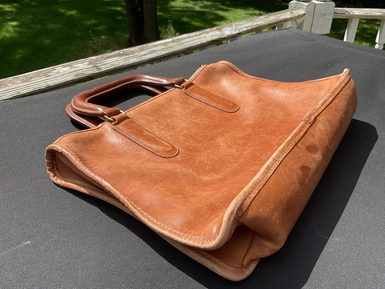 Vintage COACH BONNIE CASHIN Leather Handbag 1970’s No. 382-7247 Vintage COACH BONNIE CASHIN Leather Handbag 1970’s No. 382-7247