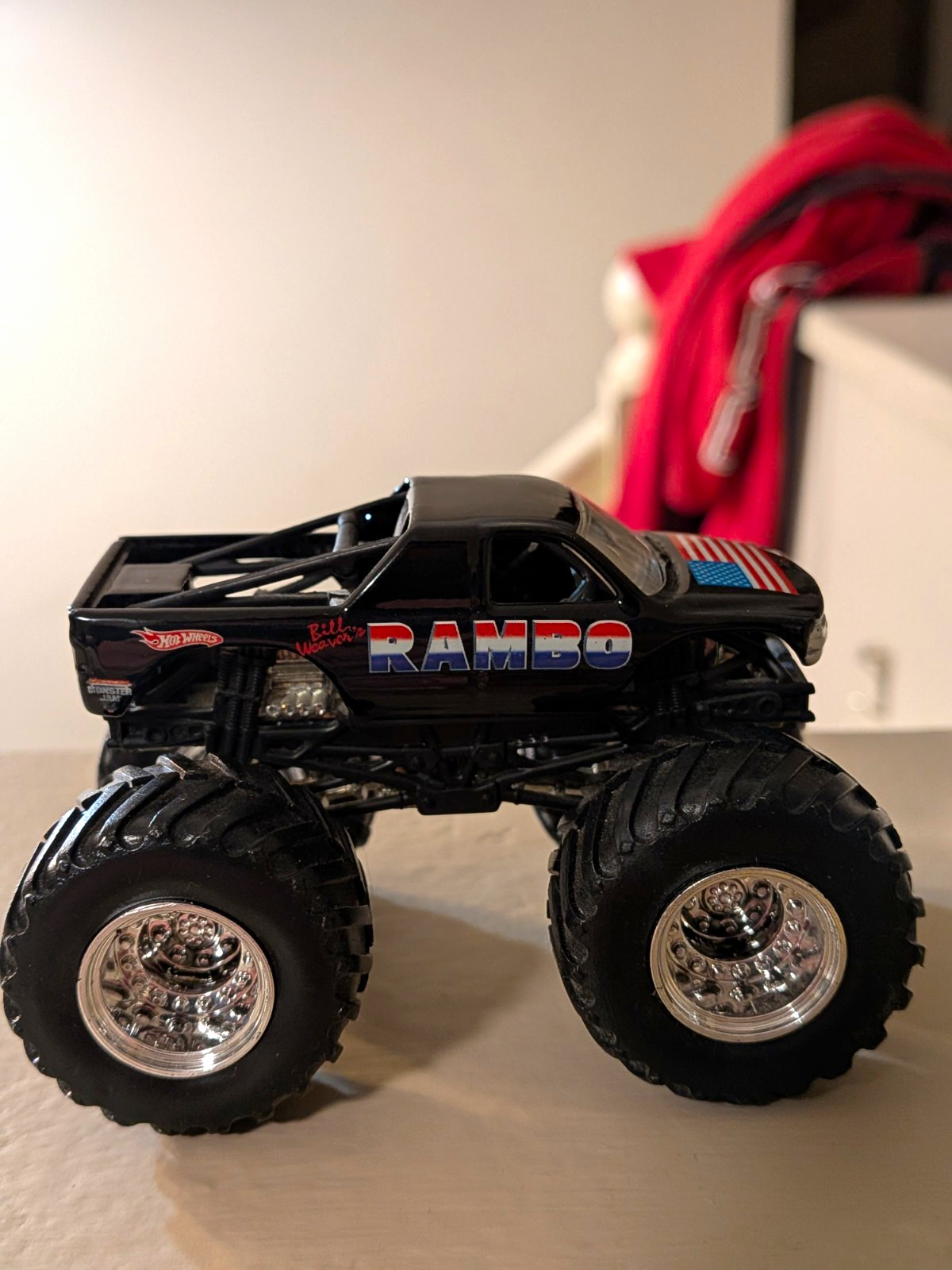 Rare 2005 Hotwheels Monster Jam Rambo Truck 1:64 Scale Rare 2005 Hotwheels Monster Jam Rambo Truck 1:64 Scale