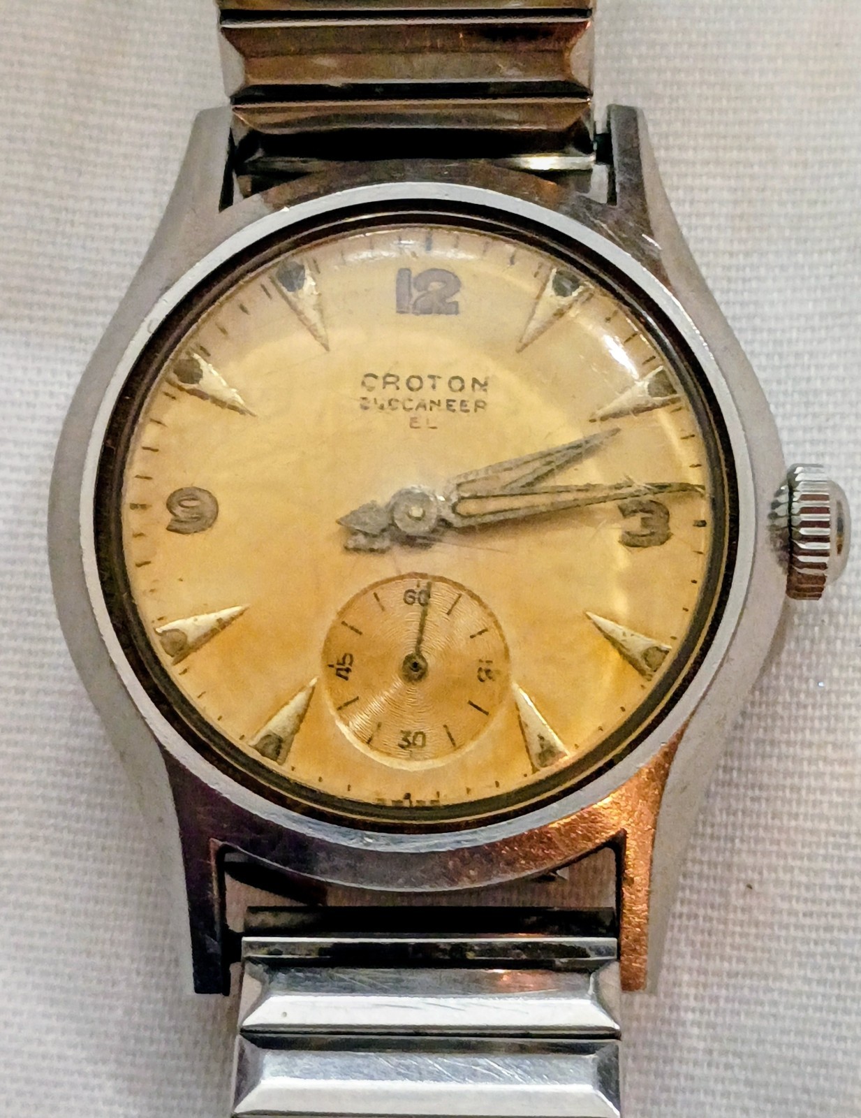 Vintage Croton Buccaneer Working Mens Windup Watch