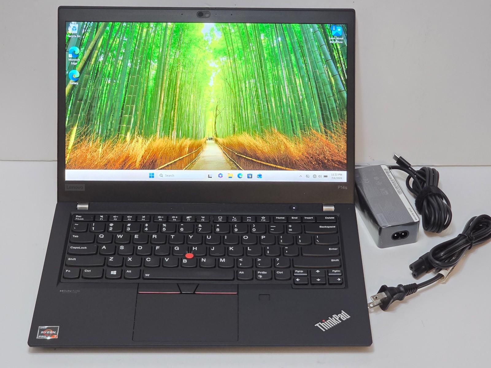 Lenovo ThinkPad P14S Gen 2 AMD Ryzen 7 PRO 5850U, 32GB RAM, 1TB SSD RADEON GPU