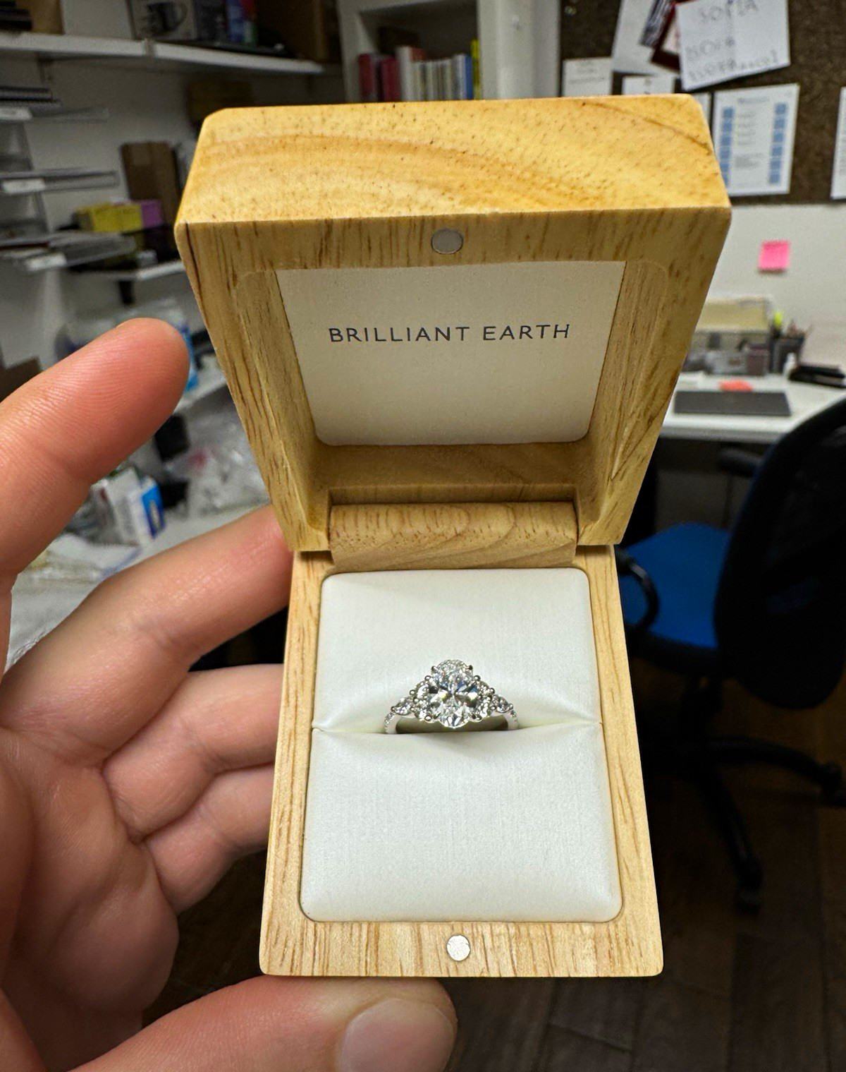 Brilliant Earth IGI Lab-Grown Oval Diamond Ring F VS2 Ex 18K WG 4.5 1.45 carat Brilliant Earth IGI Lab-Grown Oval Diamond Ring F VS2 Ex 18K WG 4.5 1.45 carat
