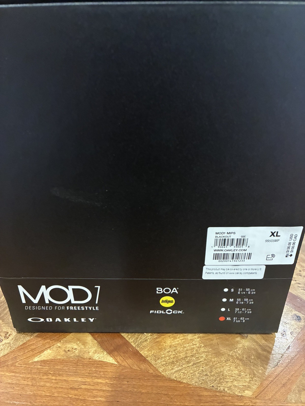 Oakley MOD1 MIPS Snow Helmet Ski/Snowboarding Helmets 99505MP- Blackout- LikeNew