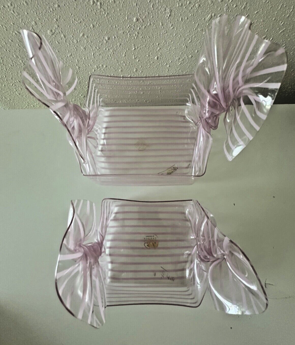 CT Designs Retro Charlevoix Lucite Acrylic Freeform Pink Stripes Clear Set veg CT Designs Retro Charlevoix Lucite Acrylic Freeform Pink Stripes Clear Set veg