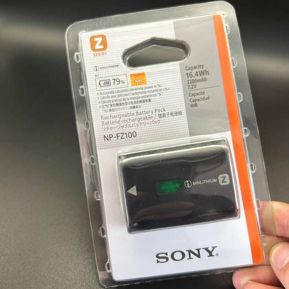 New NP-FZ100 7.2V 2280mAh Battery For Sony M2 M3 M4 a9 S3  A6600 a7RIII Cameras