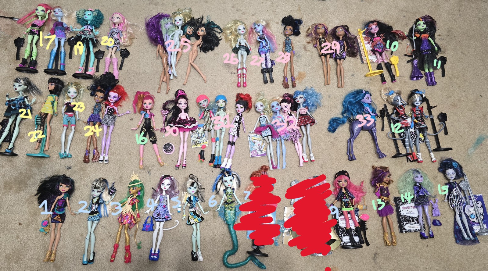 Monster High G1 MASSIVE LOT - Complete Dolls, Partially Complete, Dolls for OOAK Monster High G1 MASSIVE LOT - Complete Dolls, Partially Complete, Dolls for OOAK