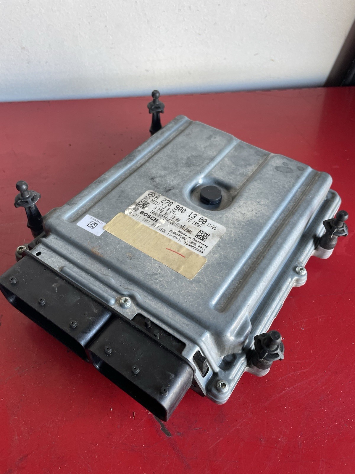 2012 - 2016 Mercedes X166 GL450 GL550 Engine Control Module A2789001300