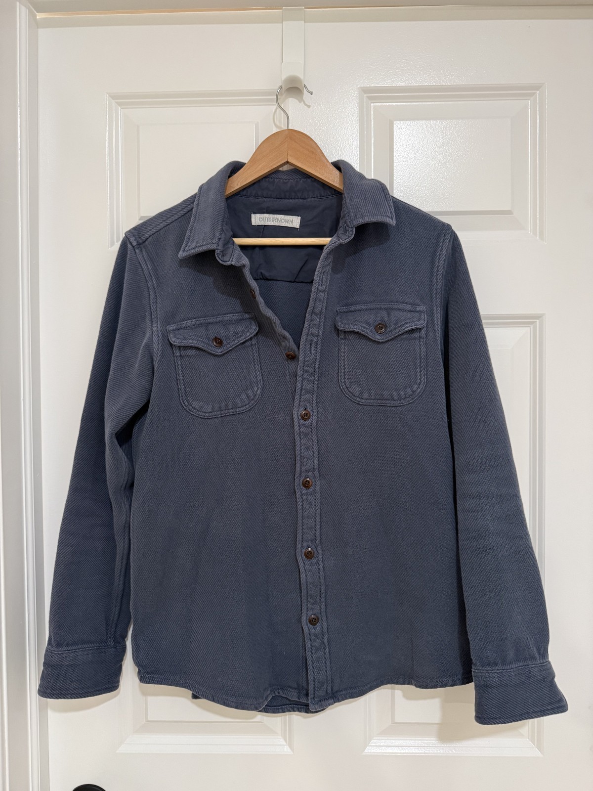Outerknown Chroma Blanket Shirt Men’s Size Small Navy Blue Organic Cotton Outerknown Chroma Blanket Shirt Men’s Size Small Navy Blue Organic Cotton