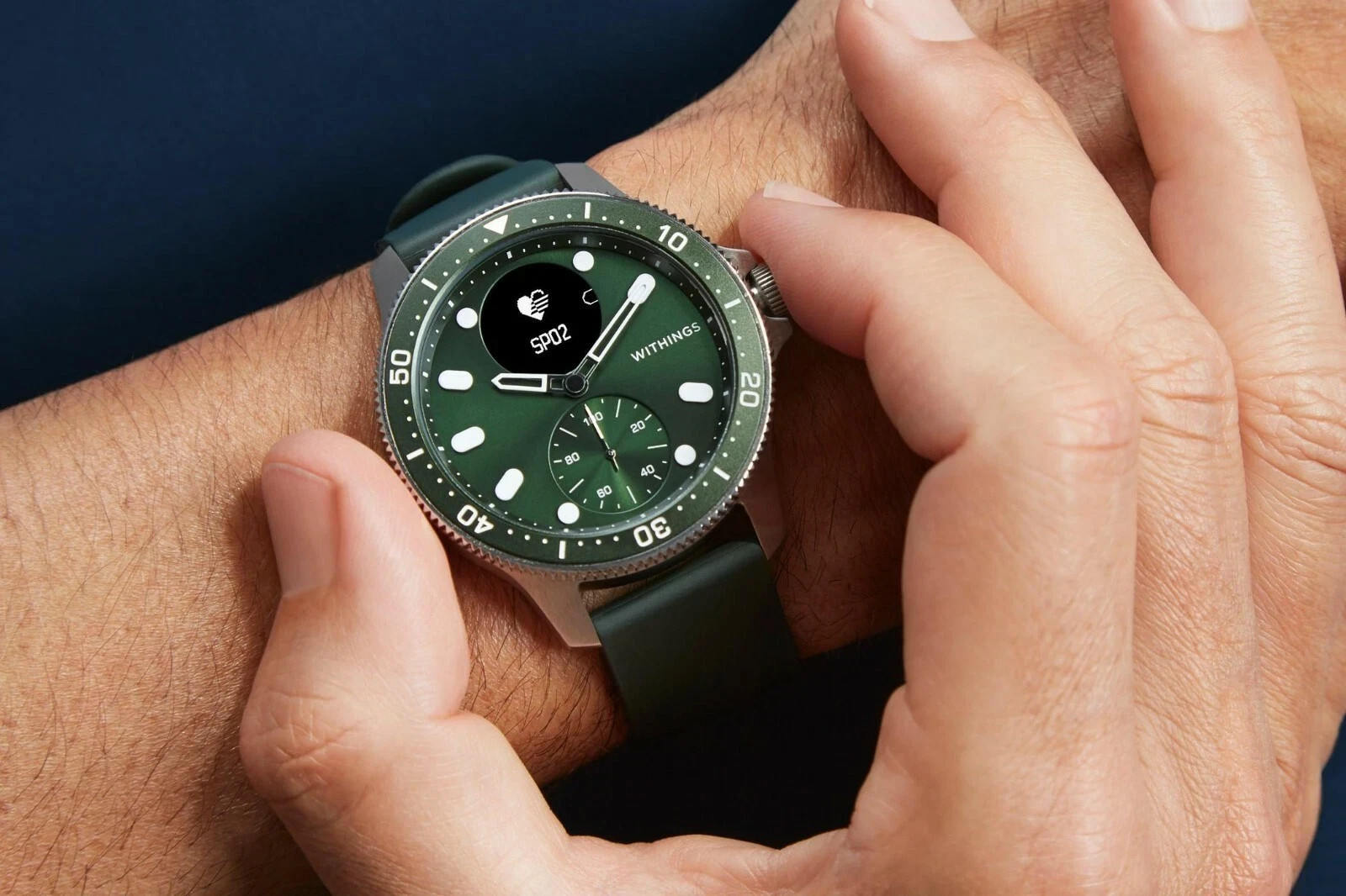 Withings Scanwatch HORIZON GREEN Model  FDA Approved, tracks A-Fib Used