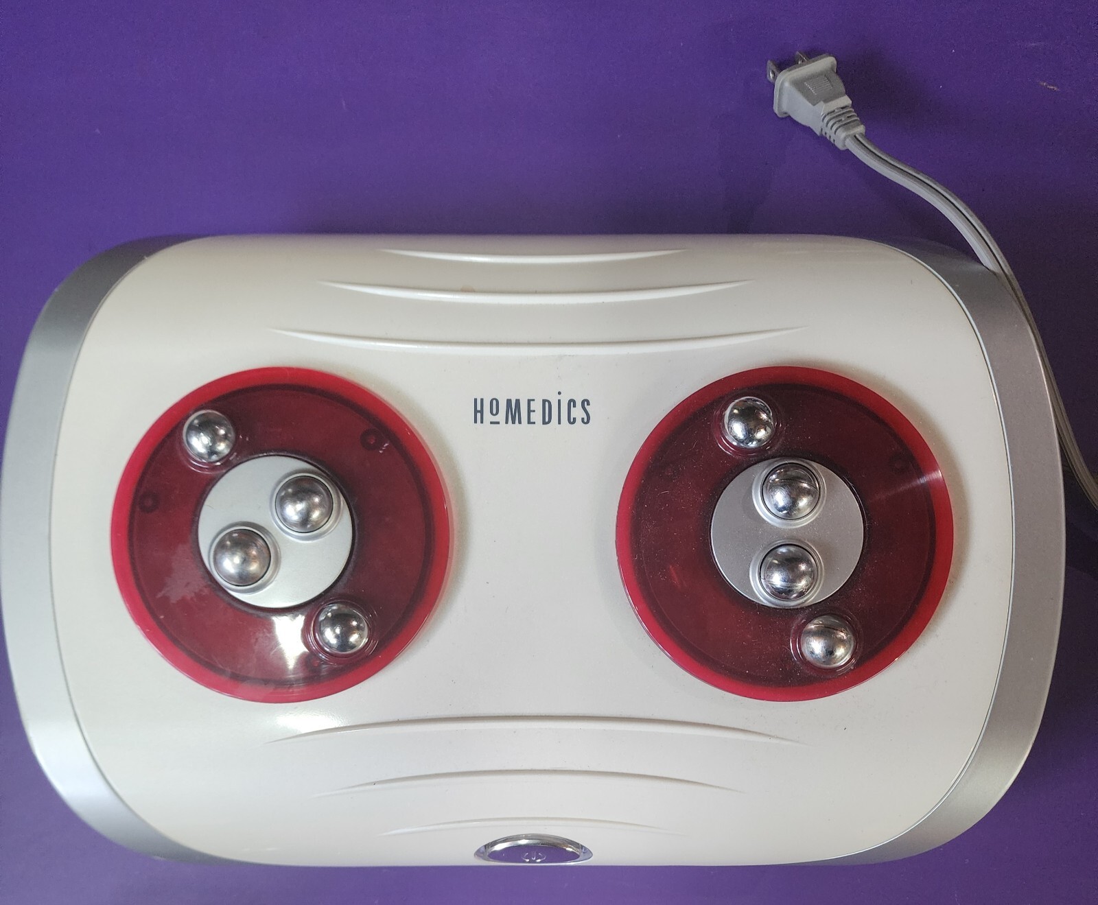 Homedics FM-S White Red Rotating Massage Mechanism Shiatsu Foot Massager Tested Homedics FM-S White Red Rotating Massage Mechanism Shiatsu Foot Massager Tested