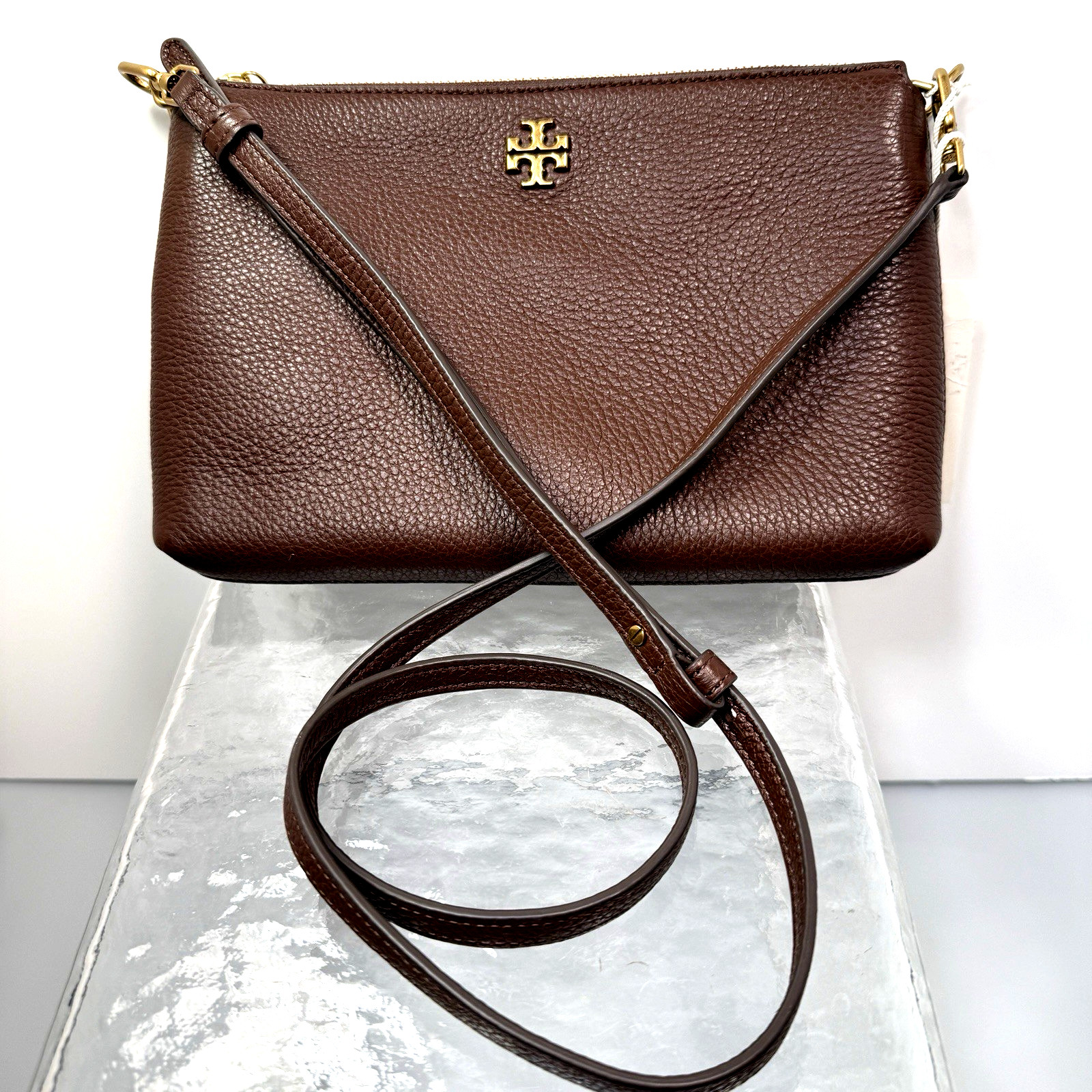 NWT Tory Burch Women\'s Mercer Pebbled Wallet Crossbody Hickory Brown Ret $228 NWT Tory Burch Women\'s Mercer Pebbled Wallet Crossbody Hickory Brown Ret $228