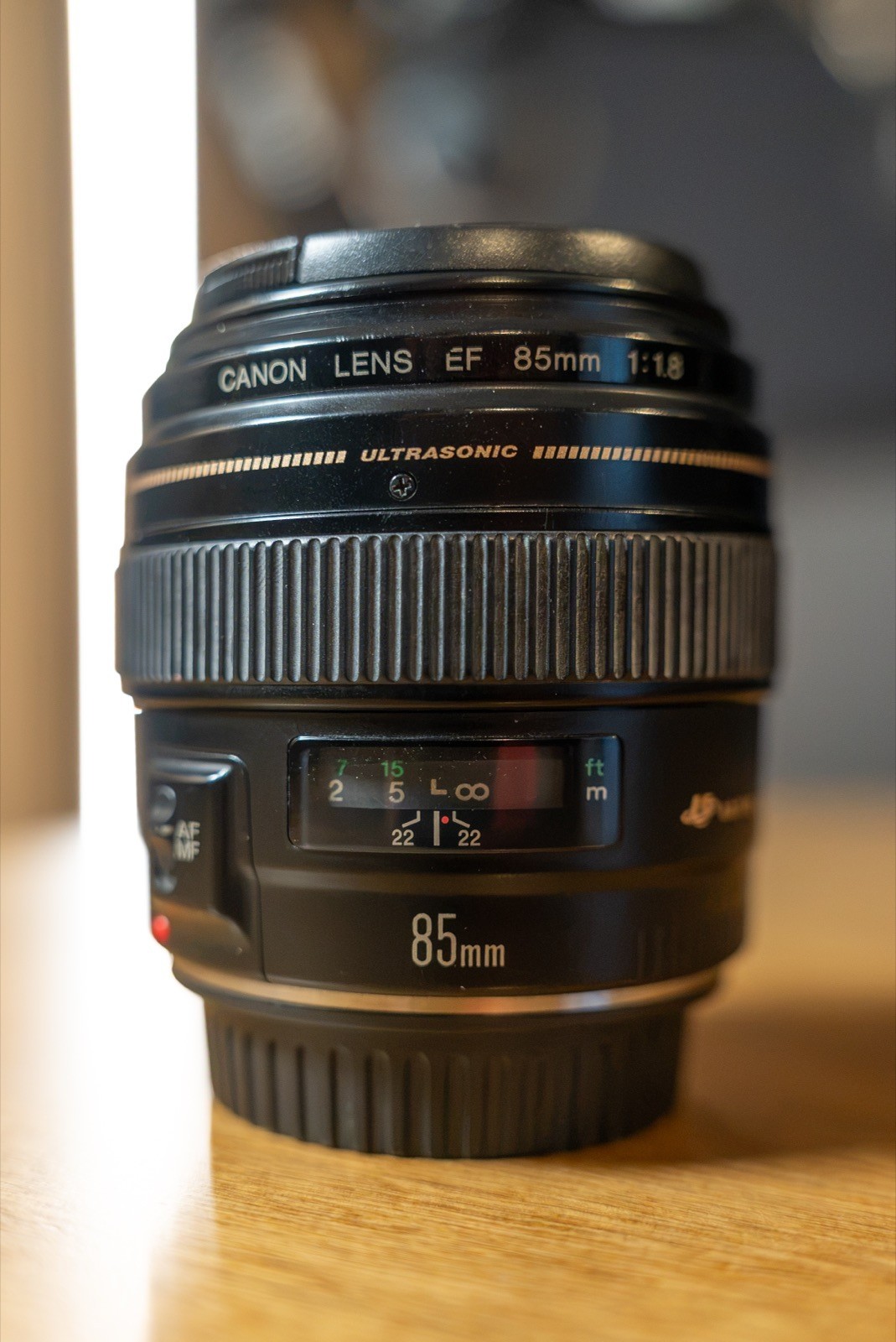 Canon EF 85mm f/1.8 USM Telephoto Portrait Lens - Tested