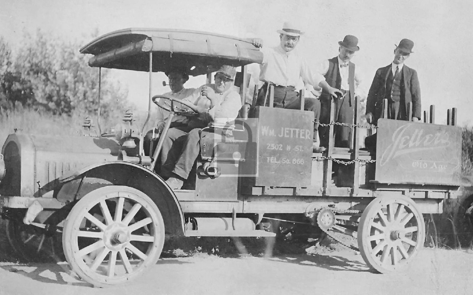 1913 Jetter Beer Delivery Truck Omaha Nebraska NE - 11x17 Reprint 1913 Jetter Beer Delivery Truck Omaha Nebraska NE - 11x17 Reprint