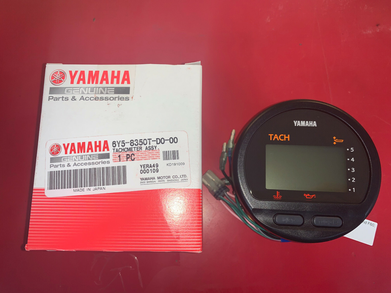 Yamaha  OEM Multi-Function Gauge Tachometer Tach Outboards NEW 6Y5-8350T-D0-00