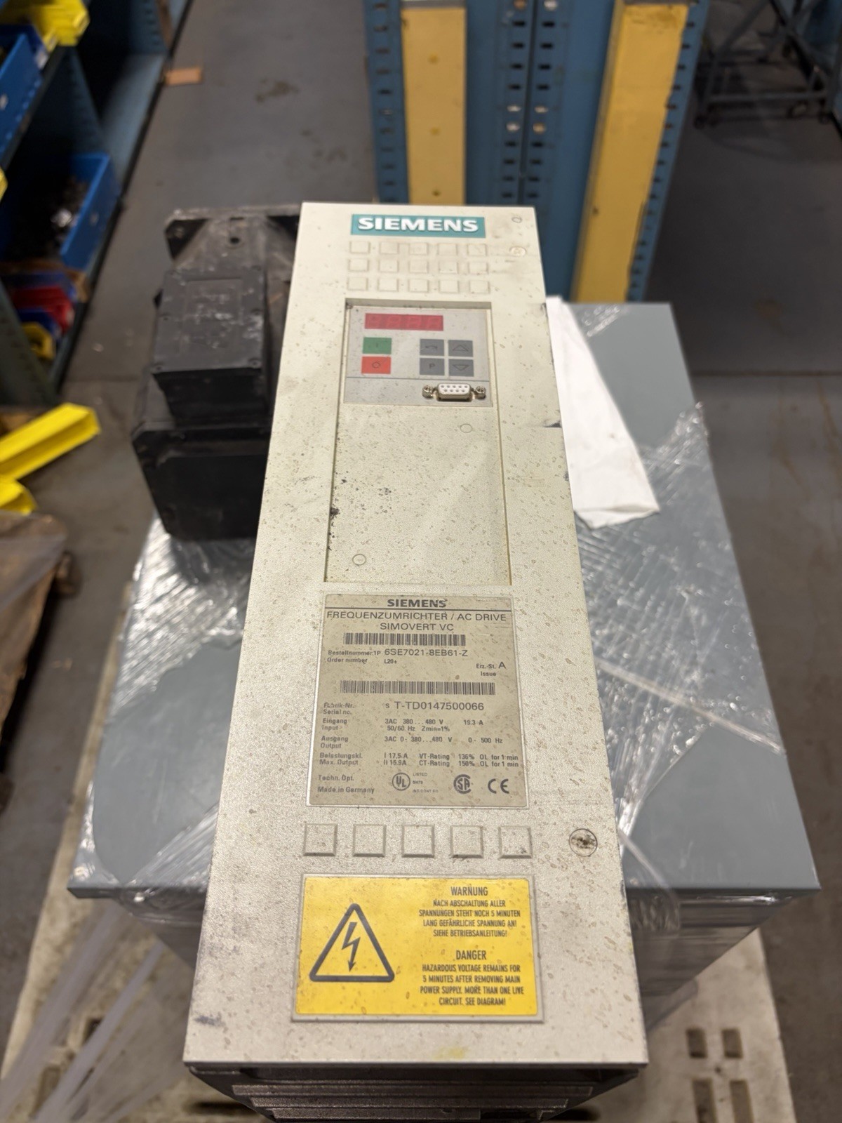 SIEMENS 6SE7021-8EB61-Z AC DRIVE SIMOVERT DC USED SIEMENS 6SE7021-8EB61-Z AC DRIVE SIMOVERT DC USED