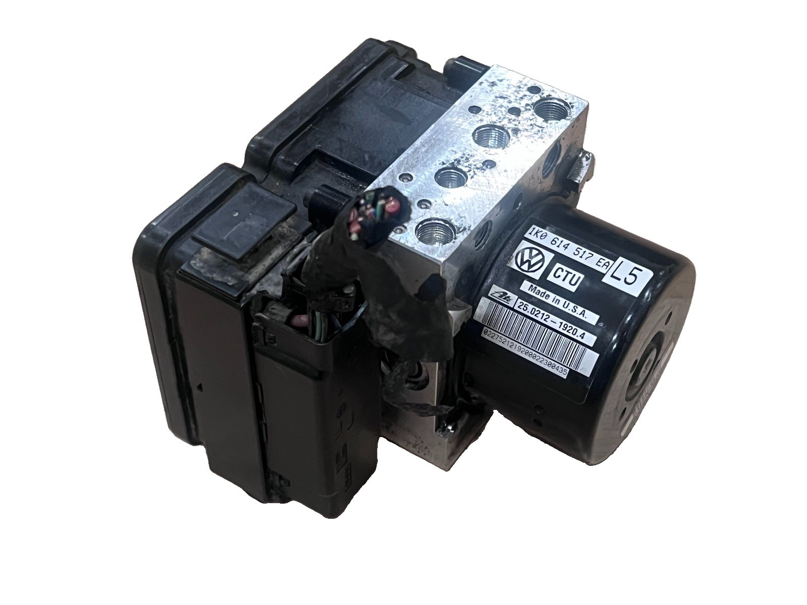 2012-2015 Volkswagen Passat ABS Pump Anti Lock Brake Module Part 1K0614517EA 2012-2015 Volkswagen Passat ABS Pump Anti Lock Brake Module Part 1K0614517EA