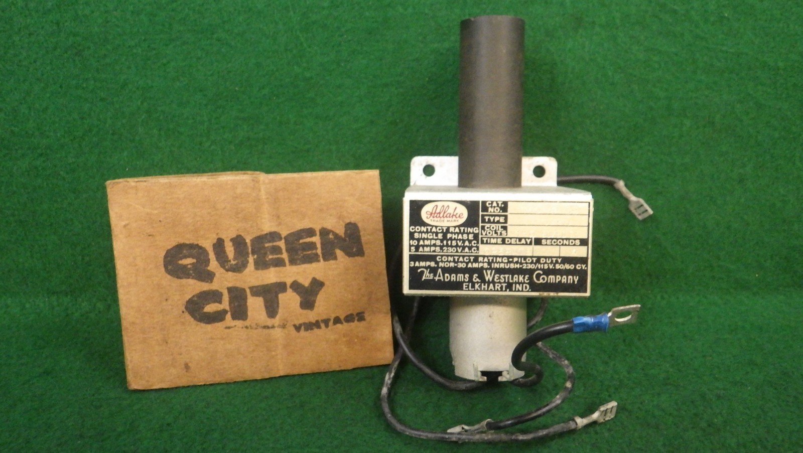 Vintage Adlake 1040-8-53 Timing Relay 4 second 110v 10A 50/60cy NOS? Vintage Adlake 1040-8-53 Timing Relay 4 second 110v 10A 50/60cy NOS?