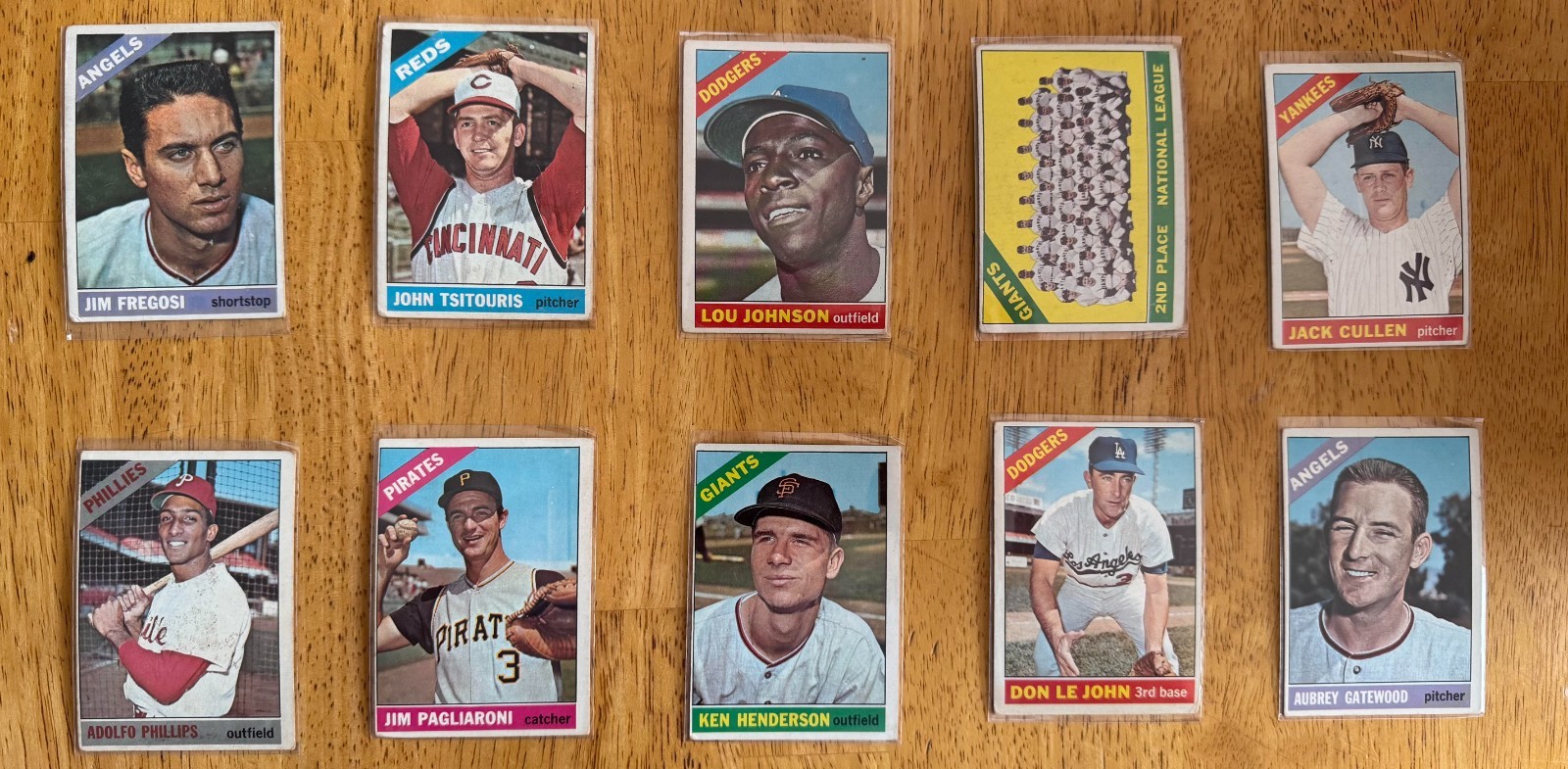 1966 Topps ⚾️Baseball⚾️ - You Pick to Complete Your Set - Cards #5-#575 1966 Topps ⚾️Baseball⚾️ - You Pick to Complete Your Set - Cards #5-#575