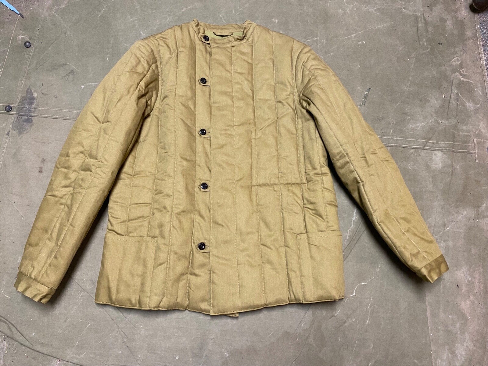 WWII SOVIET RUSSIAN M1941 WINTER PADDED JACKET Telogreika-SIZE 3 (42-44R) WWII SOVIET RUSSIAN M1941 WINTER PADDED JACKET Telogreika-SIZE 3 (42-44R)