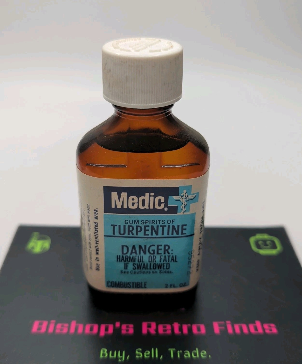 Vtg Pure Gum Spirits of Turpentine Medic Brand Glass Bottle 2 Oz. 1960s. NOS Vtg Pure Gum Spirits of Turpentine Medic Brand Glass Bottle 2 Oz. 1960s. NOS