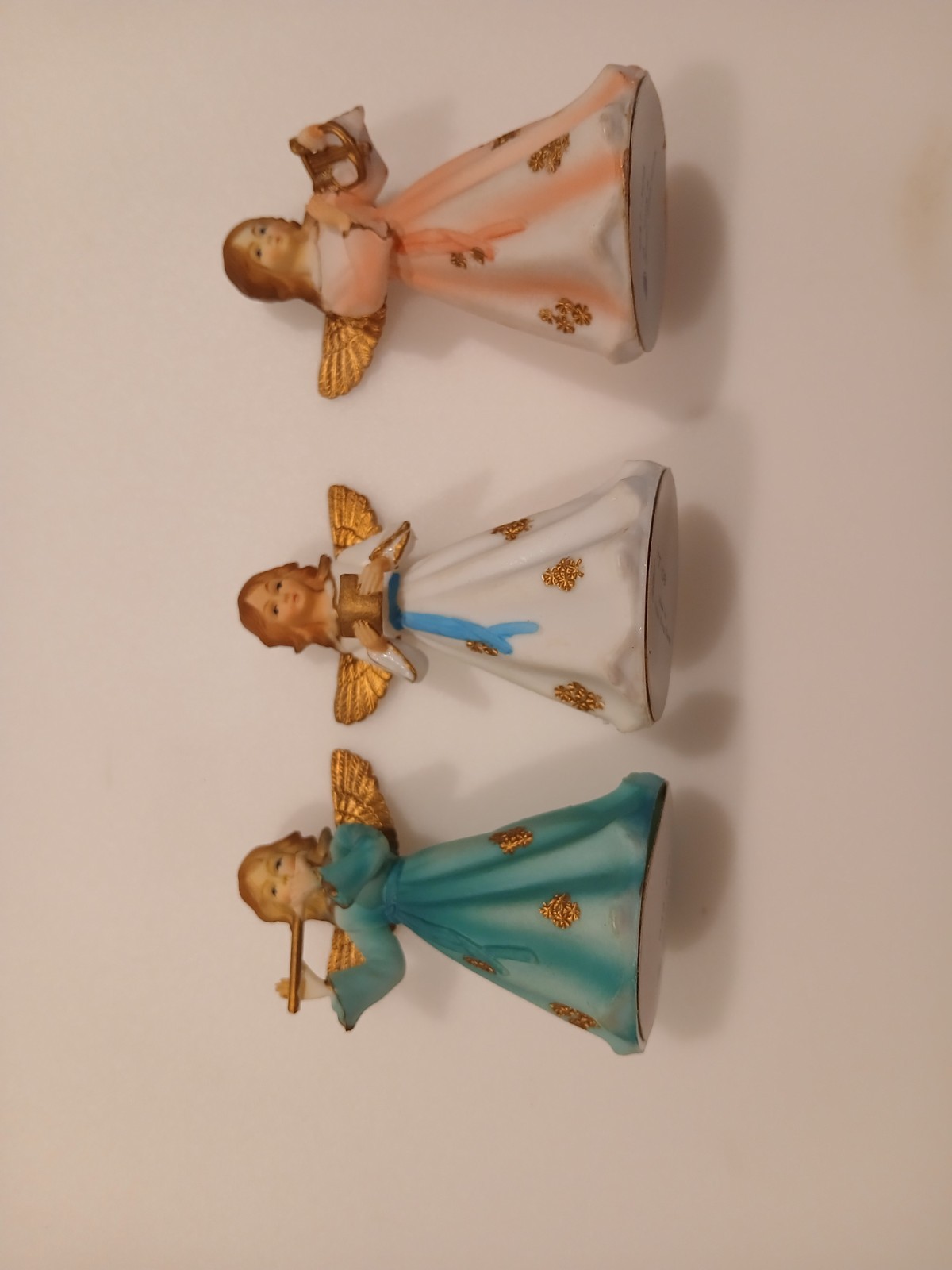 Vintage Mid Century British Hong Kong Angel Trio With Box Insert Vintage Mid Century British Hong Kong Angel Trio With Box Insert