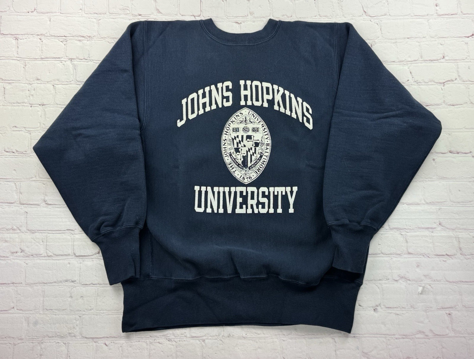 VTG 80s Champion Reverse Weave Sweatshirt Large Johns Hopkins University RARE VTG 80s Champion Reverse Weave Sweatshirt Large Johns Hopkins University RARE