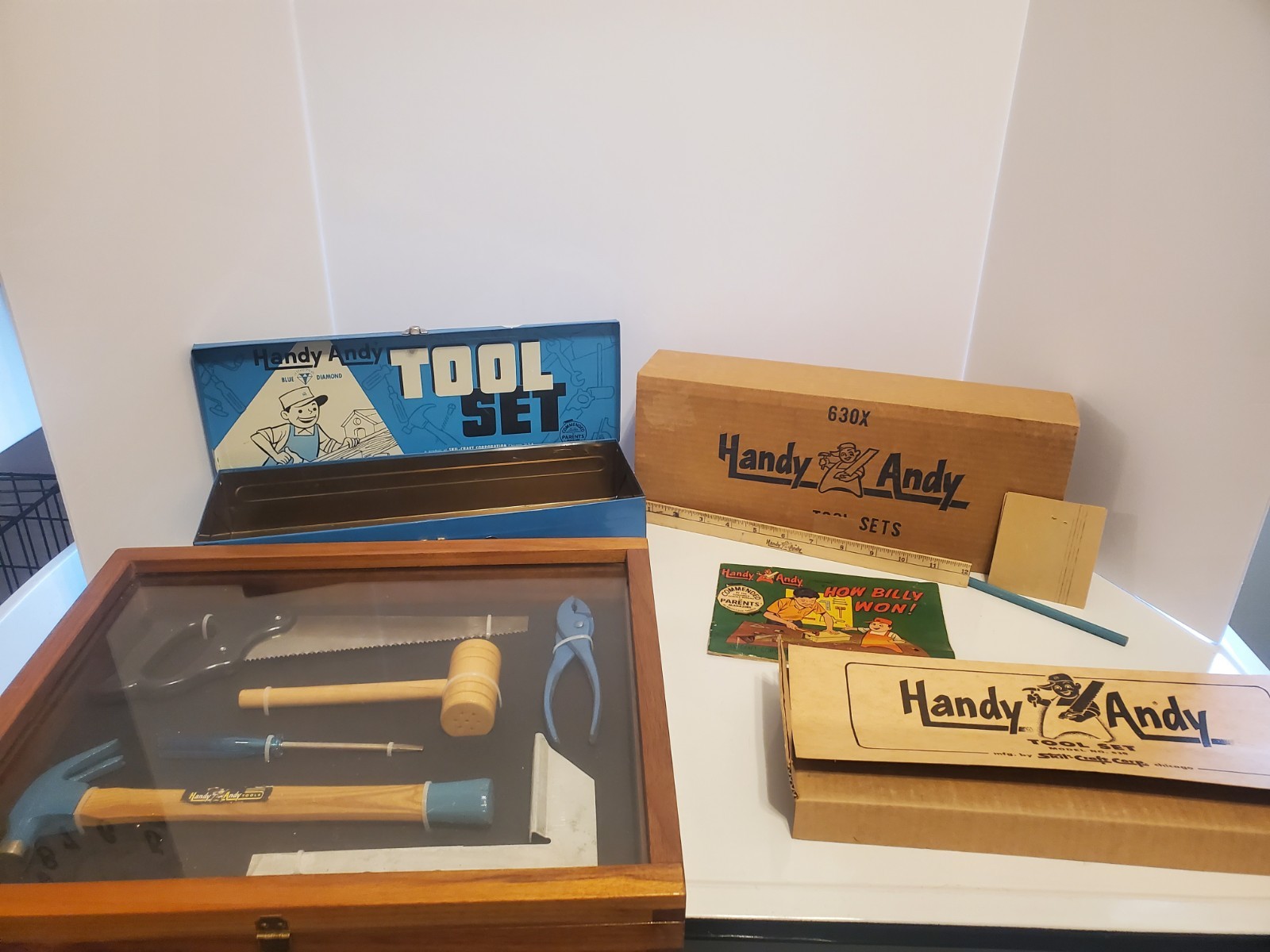 Vintage Handy Andy Blue Diamond Tool Set 630X Complete Condition Wood Box Lot Vintage Handy Andy Blue Diamond Tool Set 630X Complete Condition Wood Box Lot