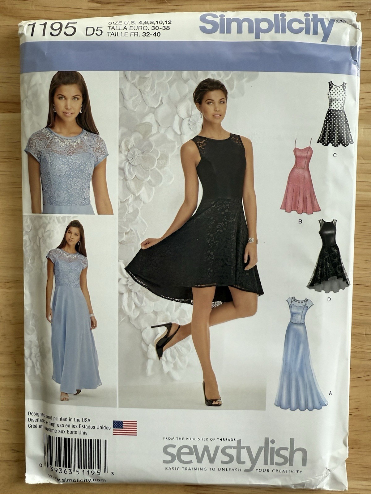 Simplicity Pattern 1195 Misses’ / Misses’ Petite Dress Size 4-12 Uncut FF Simplicity Pattern 1195 Misses’ / Misses’ Petite Dress Size 4-12 Uncut FF