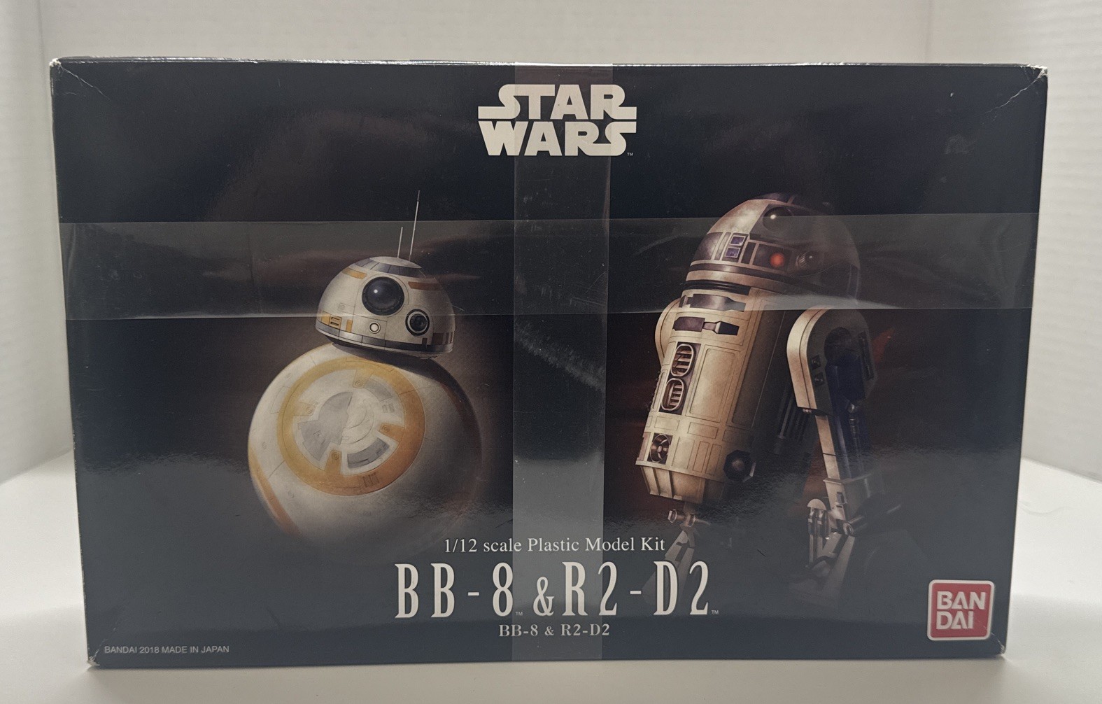 Bandai Star Wars BB - 8 & R2 - D2 1:12 Scale Plastic Model Kit - MADE IN JAPAIN Bandai Star Wars BB - 8 & R2 - D2 1:12 Scale Plastic Model Kit - MADE IN JAPAIN