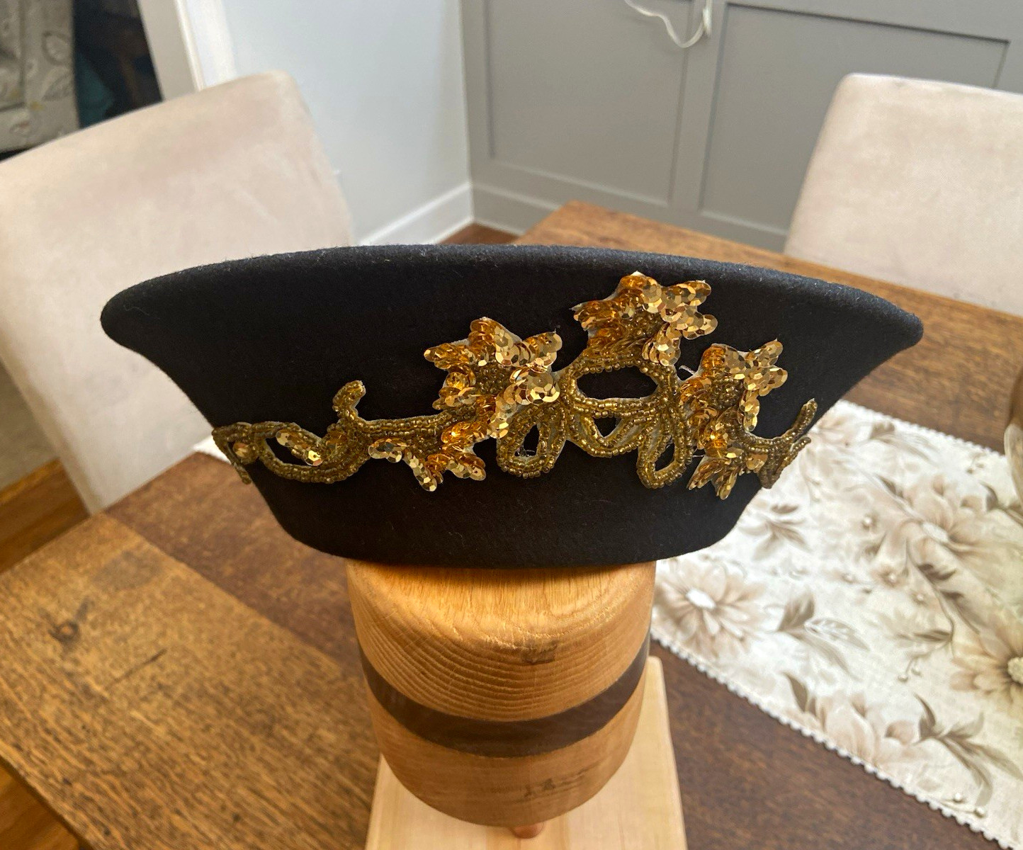 Mr John Signature Series Hat Black/Gold Trim Size 6 3/4