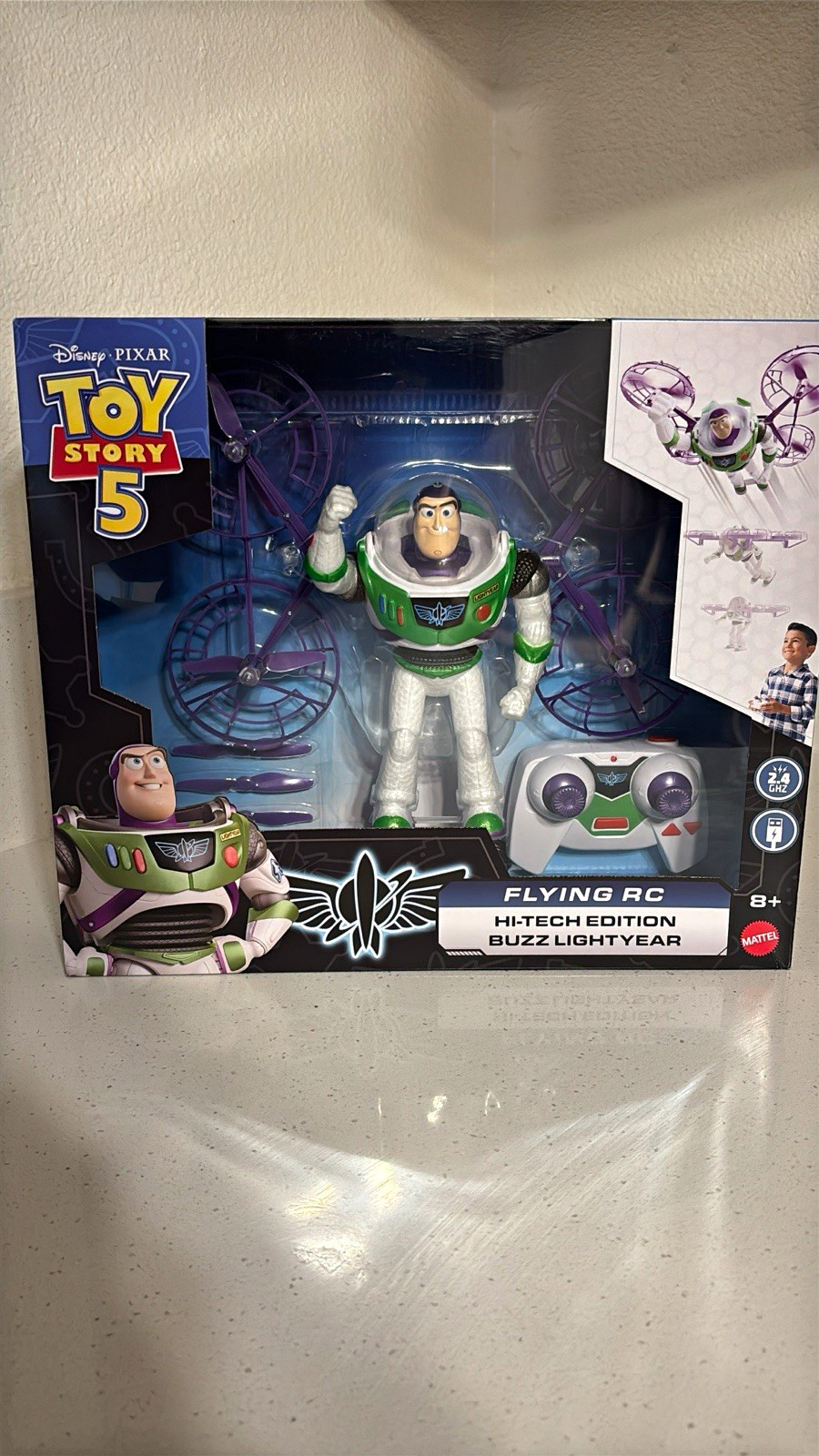 Mattel Toy Story Buzz Lightyear Flying RC Figure HI-TECH Edition White/Green Mattel Toy Story Buzz Lightyear Flying RC Figure HI-TECH Edition White/Green