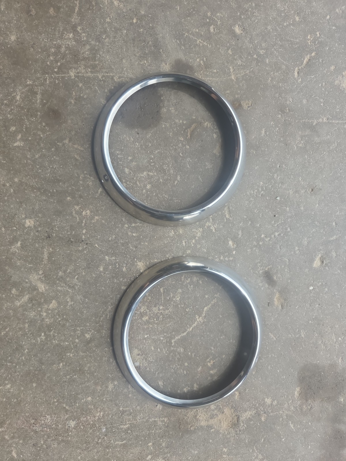 1947-54 Chevy Trucks 1949-1952 Car Headlight Bezel 1947-54 Chevy Trucks 1949-1952 Car Headlight Bezel