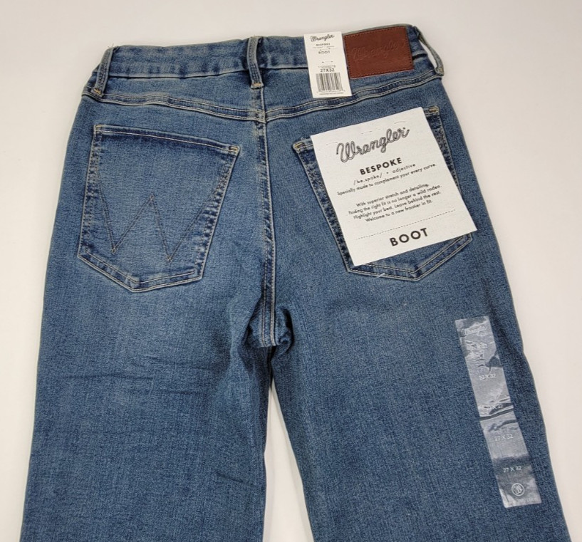 New Wrangler Jeans Women\'s 27x32 Bespoke Boot Western Medium Blue Denim