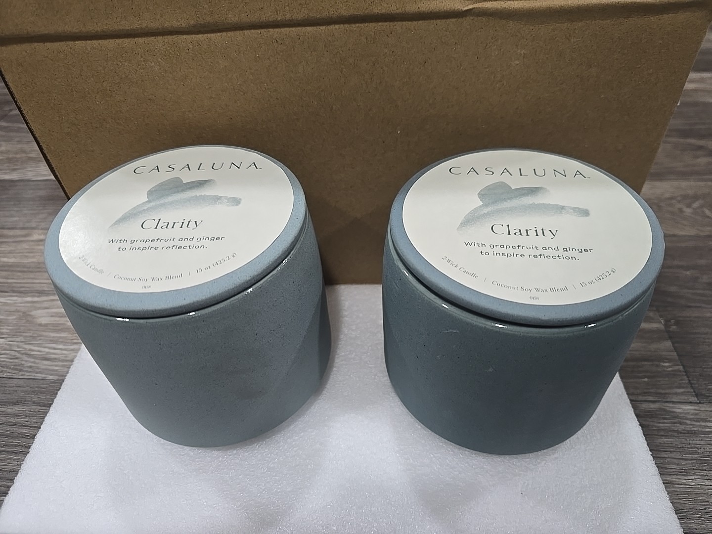 Set Of 2 Casa Luna Clarity With Grapefruit And Ginger 2 Wick Candles 15oz Each. Set Of 2 Casa Luna Clarity With Grapefruit And Ginger 2 Wick Candles 15oz Each.