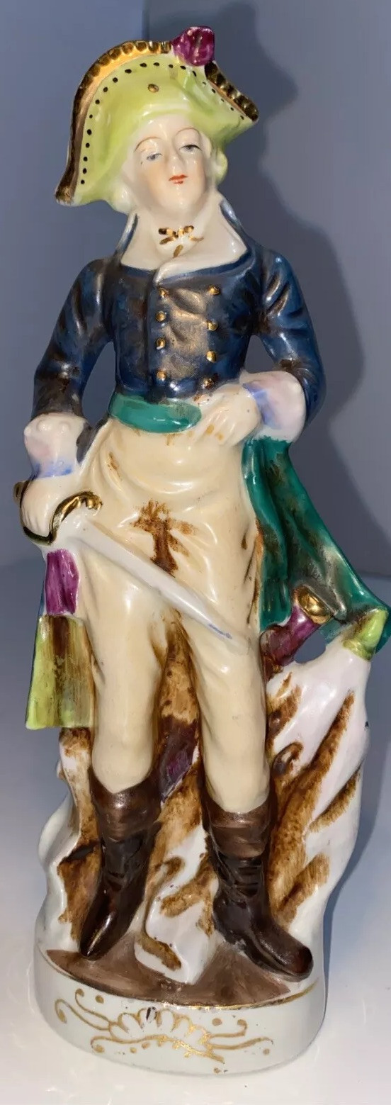 Vintage Porcelain Colonial Man Figurine Made in Japan Blue Coat Tricorn Hat 6in Vintage Porcelain Colonial Man Figurine Made in Japan Blue Coat Tricorn Hat 6in