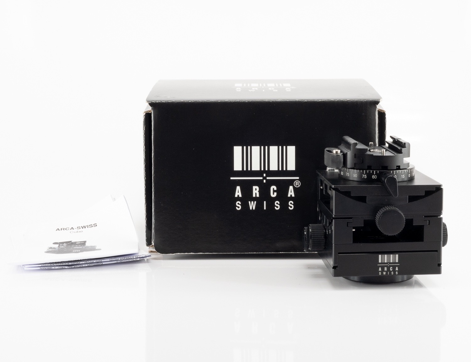 Arca Swiss C1 Cube Geared Tripod Head - flipLock - Boxed - 1 Year Old Arca Swiss C1 Cube Geared Tripod Head - flipLock - Boxed - 1 Year Old