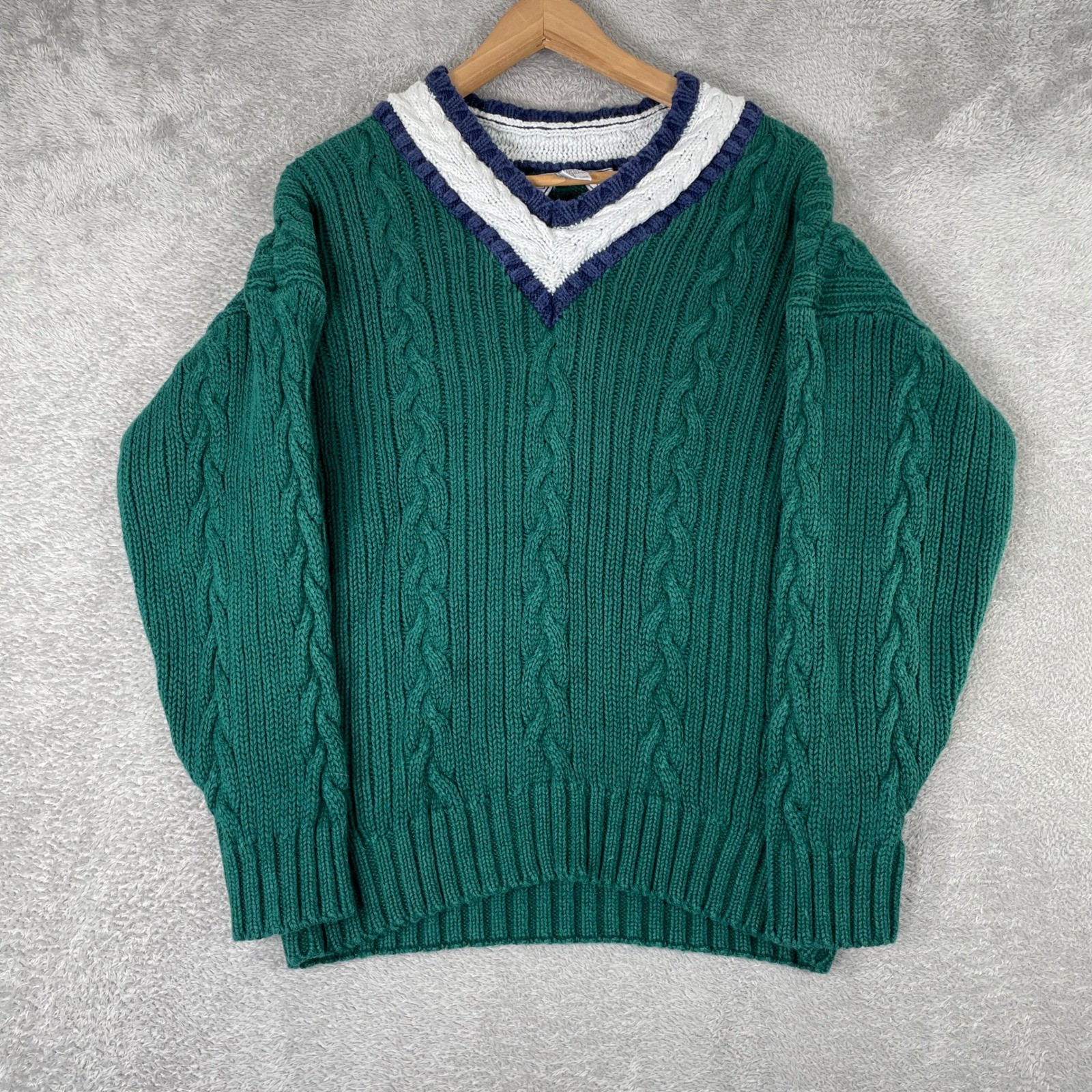 Vintage Nuggets Sweater Womens Medium Green Chunky Cable Knit V Neck Cottagecore