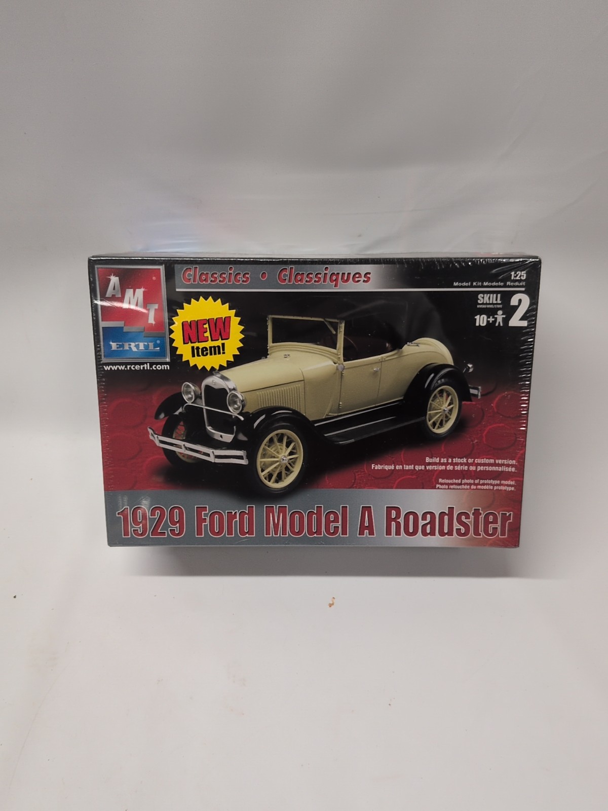Vintage AMT/ERTL #31757 1929 Ford Model A Roadster 1/25 Factory Sealed 