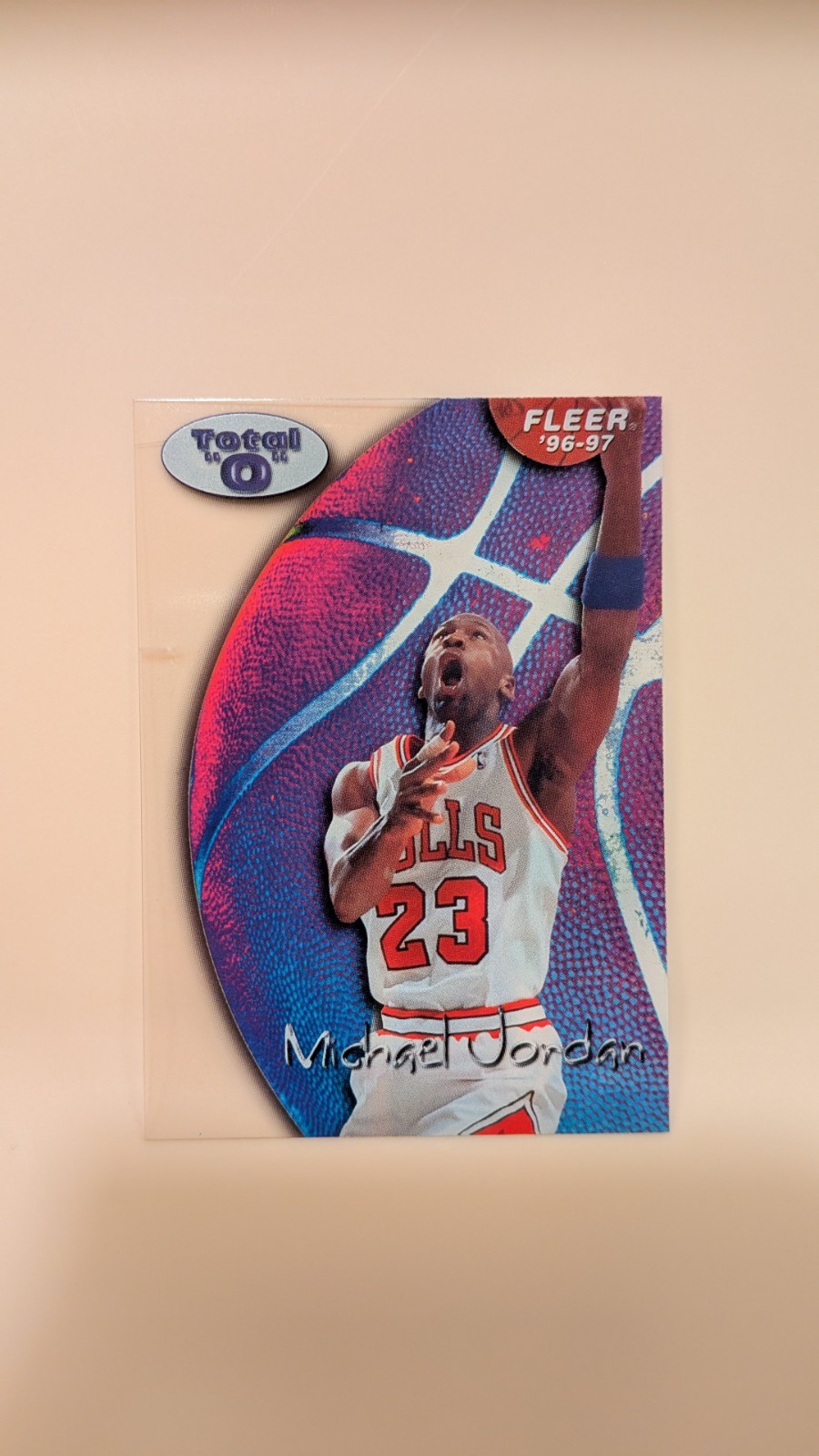 1996-97 Fleer Michael Jordan Total O #4 1996-97 Fleer Michael Jordan Total O #4