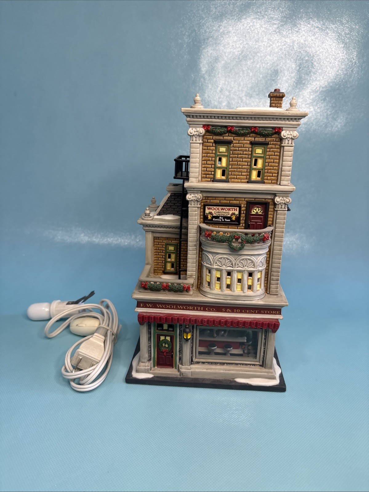 Department Dept 56 Christmas in the City Woolworth\'s Store