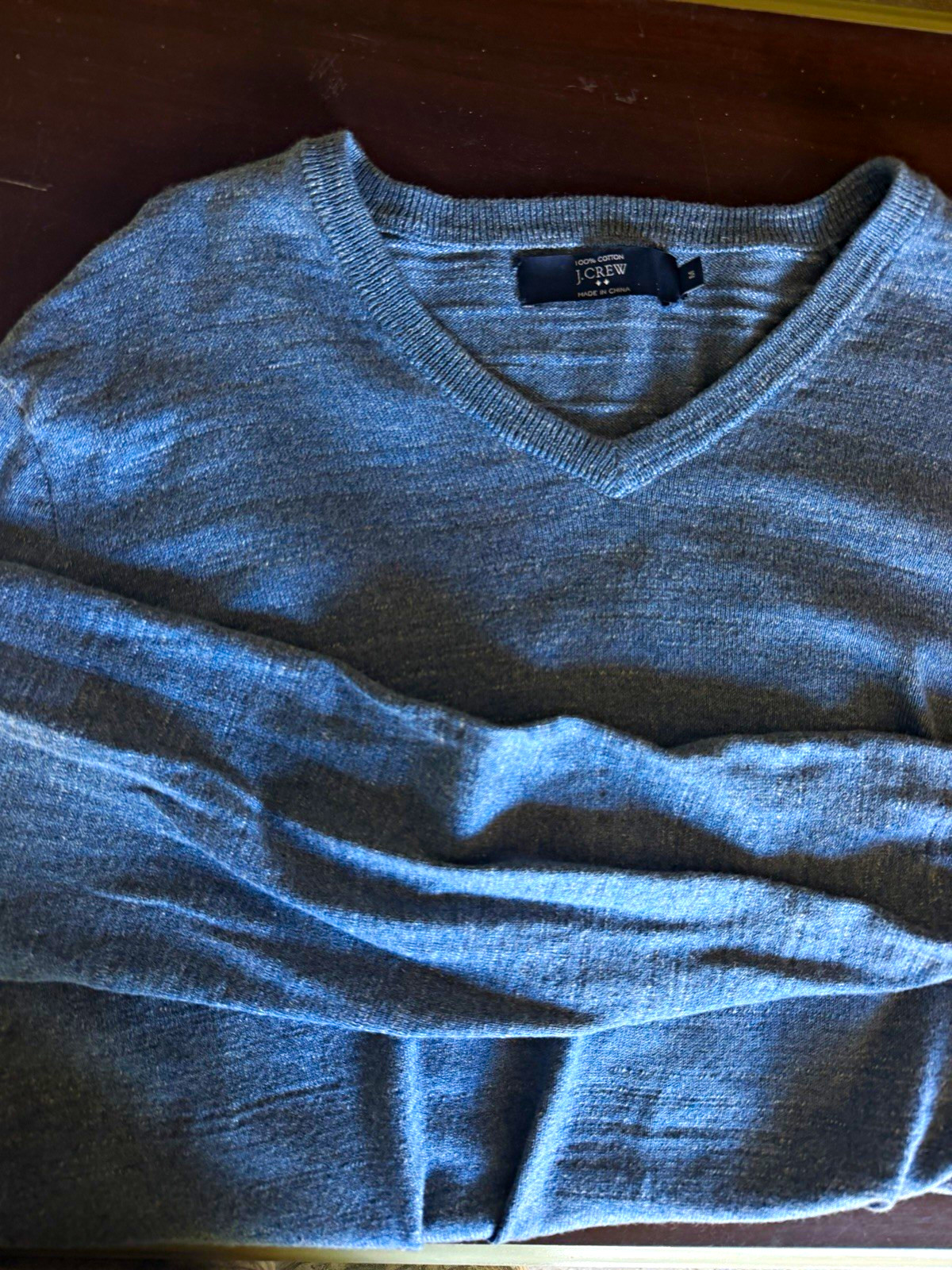 J.CREW Men\'s Gray Cotton Knit V-Neck Pullover Sweater Long Sleeve Size M J.CREW Men\'s Gray Cotton Knit V-Neck Pullover Sweater Long Sleeve Size M