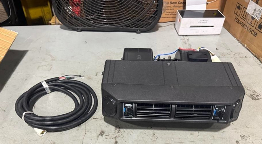 12V/24V Universal Under-Dash A/C Cooling Unit BEU-404-100 12V/24V Universal Under-Dash A/C Cooling Unit BEU-404-100