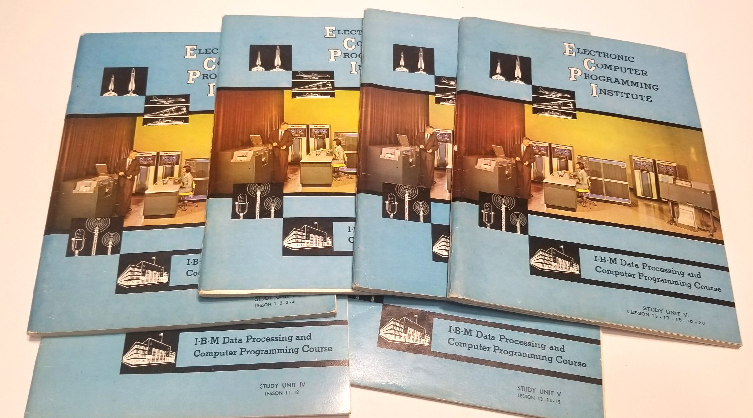 Vintage 1964 IBM Computer Programming Course over 30 Photos Six Training Manuals